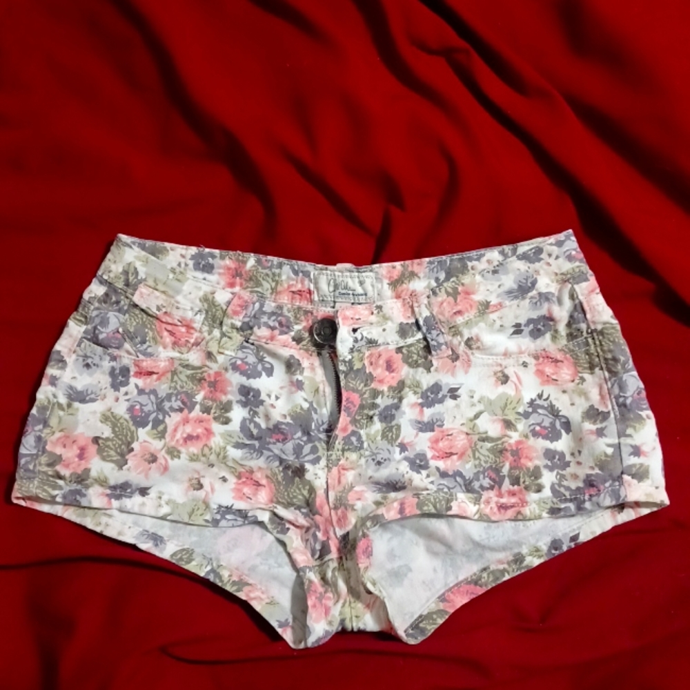 ChiQle Denim Architect floral denim shorts